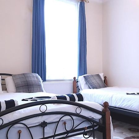 Stayeasy B&B In Trendy Heart Of Лондон Екстериор снимка